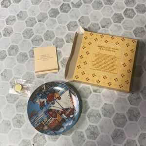 Vintage Avon American Portraits Plate Collection The East Mini Plate